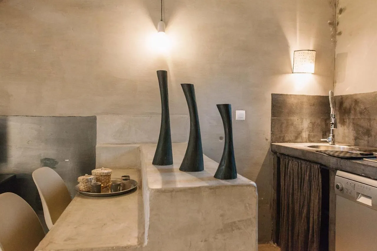 Le Mas De Cink Saint-Saturnin-d'Apt Apartment