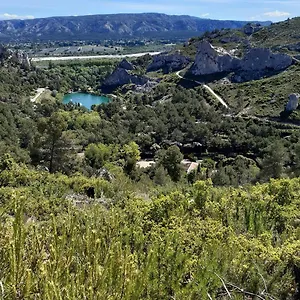Camping De La Vallee Heureuse, Orgon