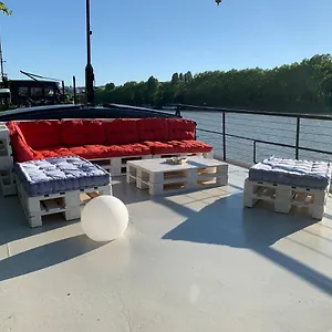 Péniche Sunflower , Paris Frankreich