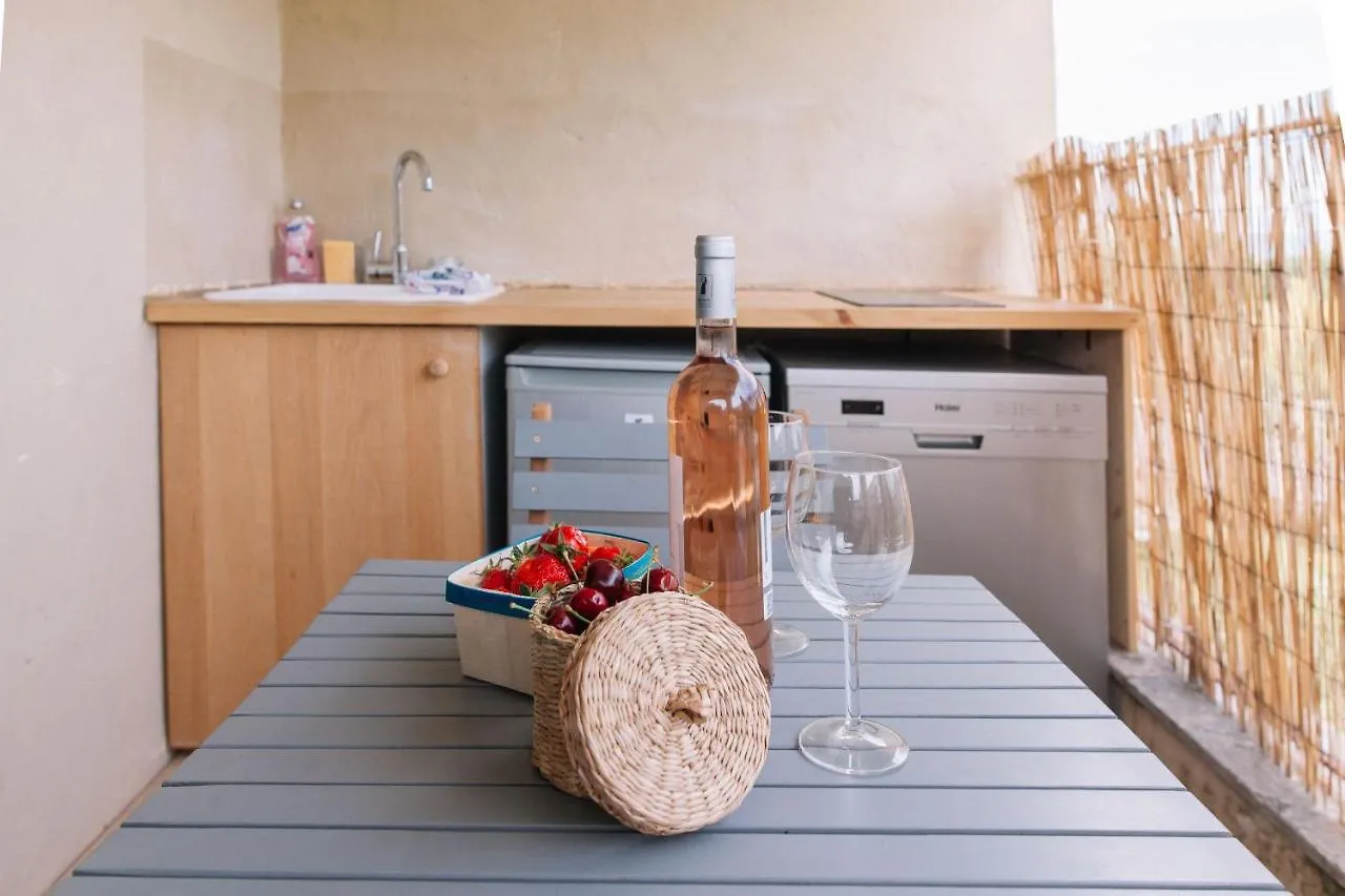Apartment Le Mas De Cink Saint-Saturnin-les-Apt