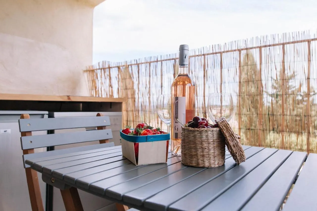 Le Mas De Cink Saint-Saturnin-les-Apt Apartment